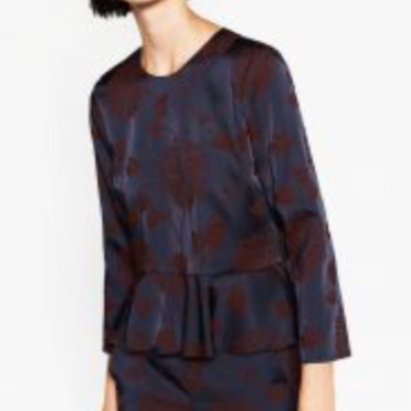 ZARA Woven Floral Top - Picture 3 of 8